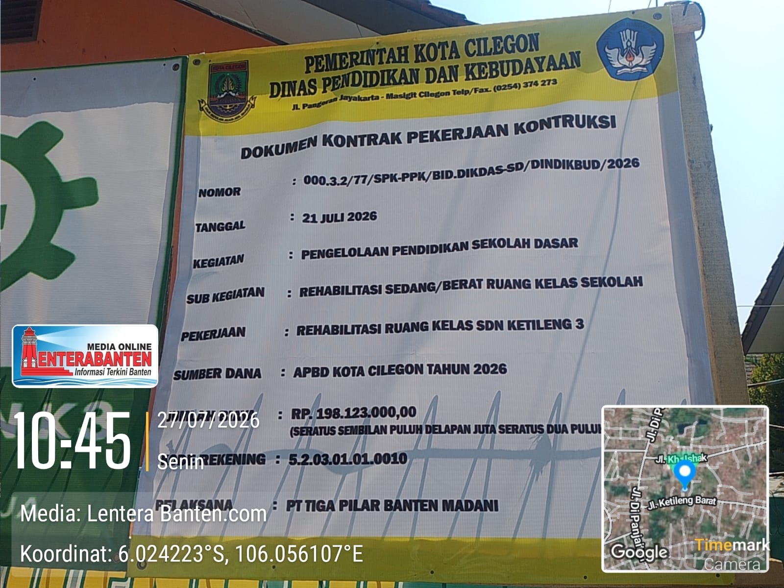 Proyek APBD Rehabilitasi Ruangan Kelas SDN Ketileng, Disorot Warga Setempat Yang tidak Melibatkan tenaga kerja Lingkungan Setempat.